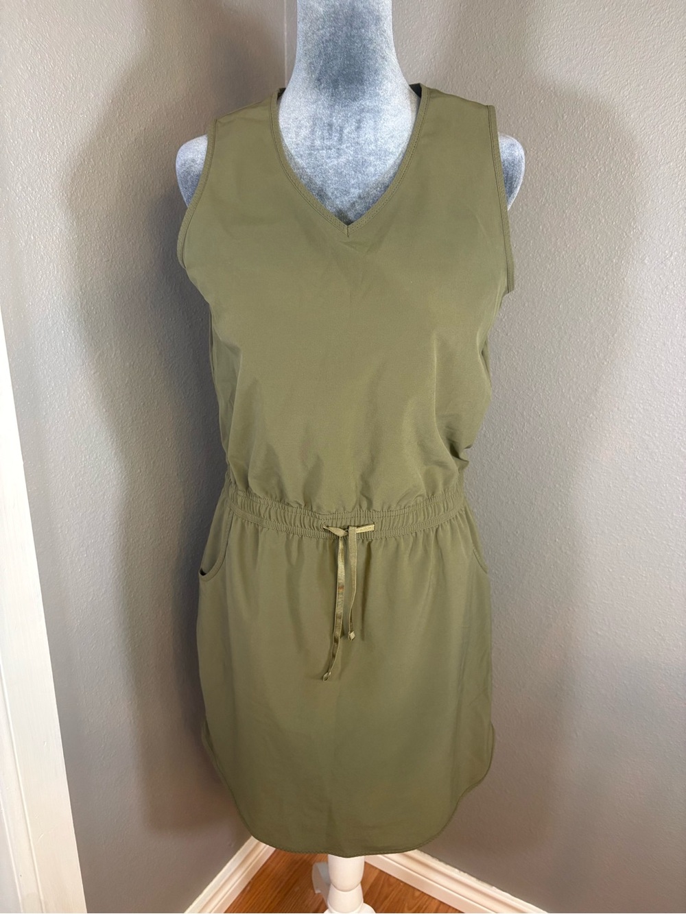 Kuhl Vantage Dress Olive Size S - Picture 3 of 12